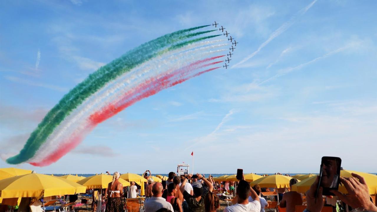 Appartamento Cima - Vista Mare, 3 Camere, Wifi, Family Apartment リド・ディ・イエゾロ エクステリア 写真