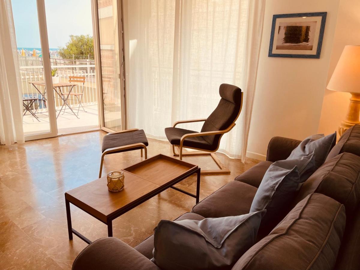 Appartamento Cima - Vista Mare, 3 Camere, Wifi, Family Apartment リド・ディ・イエゾロ エクステリア 写真