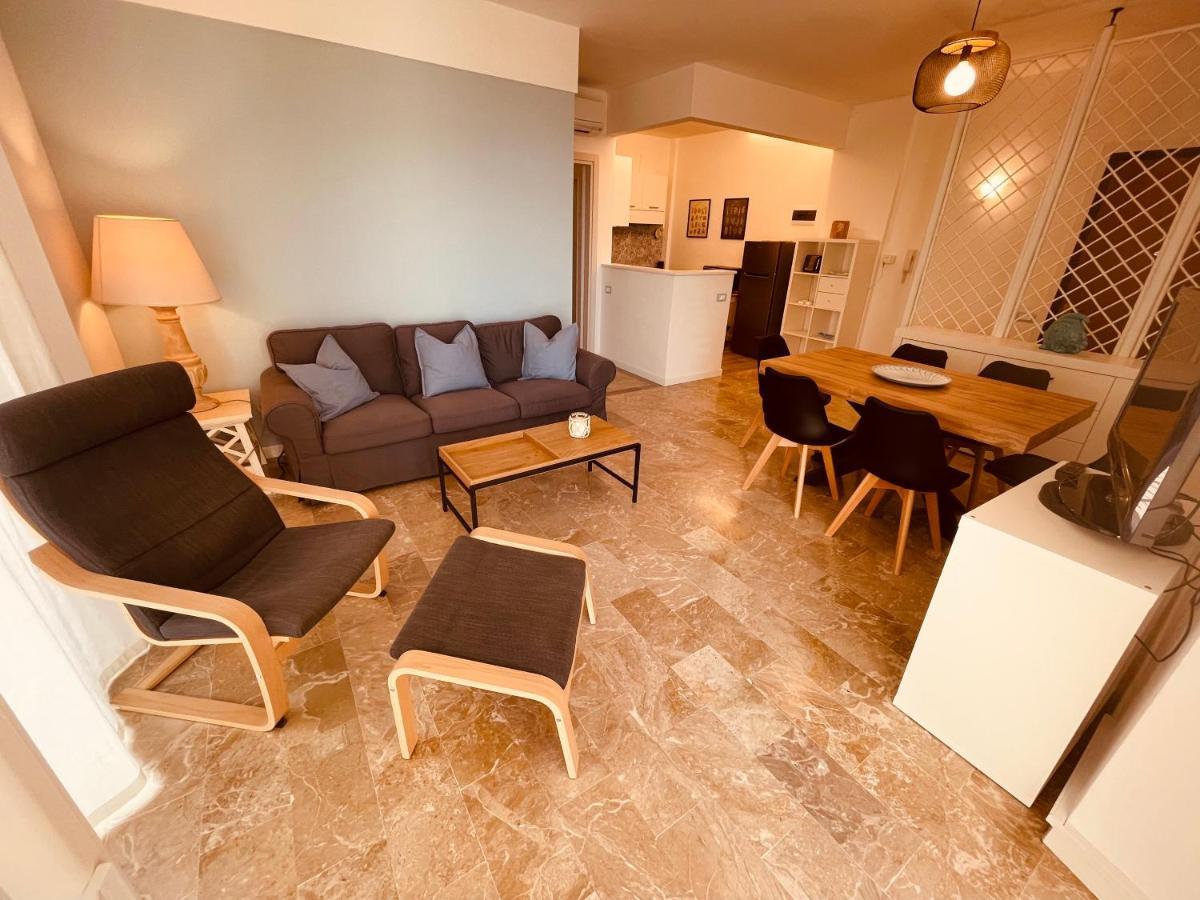 Appartamento Cima - Vista Mare, 3 Camere, Wifi, Family Apartment リド・ディ・イエゾロ エクステリア 写真